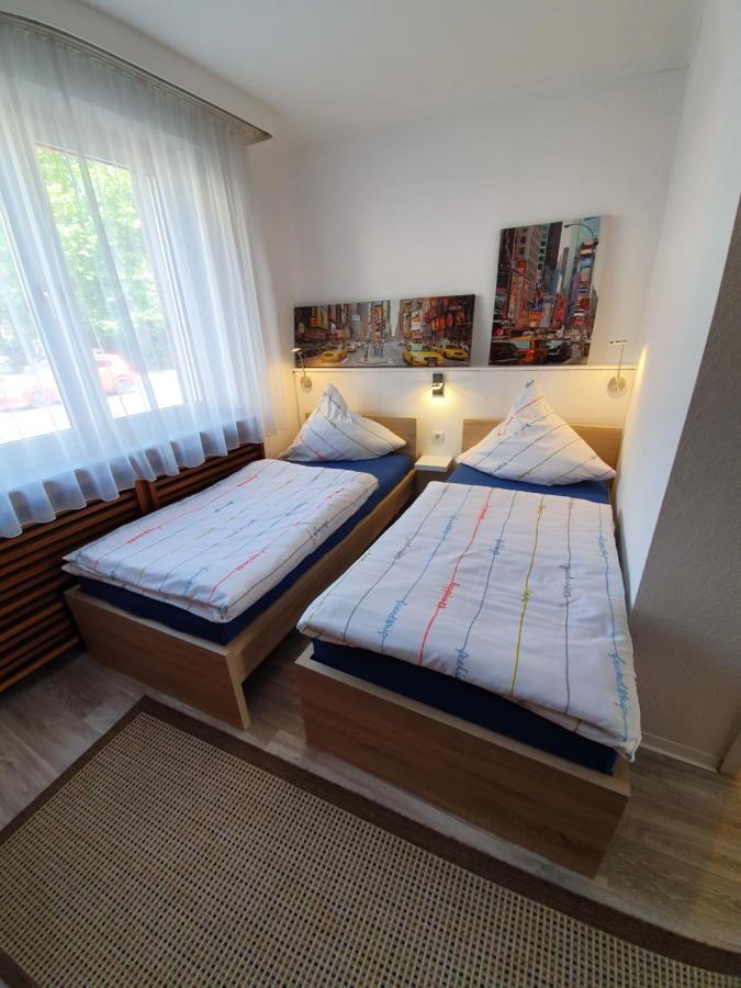Fewofaubelcentro 42 & 54 & 62 M2 Oberhausen  Bagian luar foto