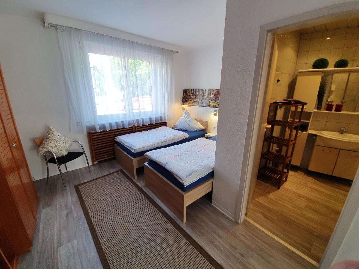 Fewofaubelcentro 42 & 54 & 62 M2 Oberhausen  Bagian luar foto