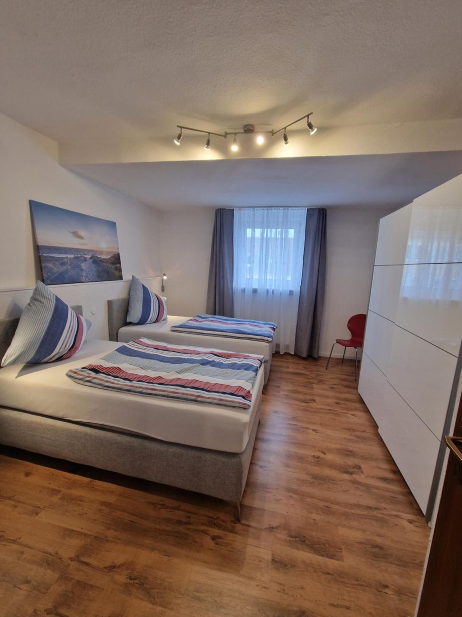 Fewofaubelcentro 42 & 54 & 62 M2 Oberhausen  Ruang foto