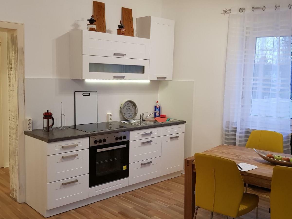 Fewofaubelcentro 42 & 54 & 62 M2 Oberhausen  Bagian luar foto
